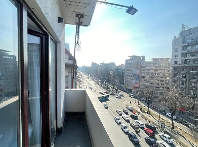 Elegant Two Bedrooms Apartament *