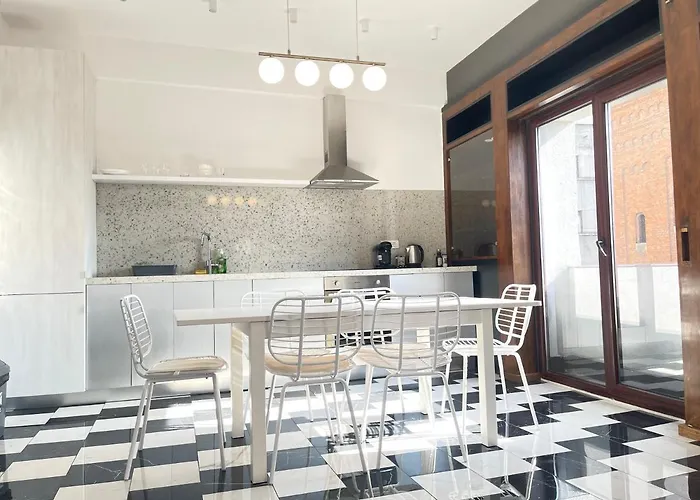 Elegant Two Bedrooms Apartament *