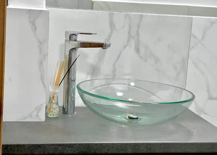 Elegant Two Bedrooms *