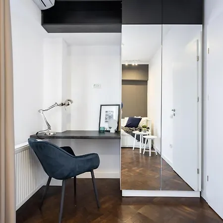 Elegant Two Bedrooms * Bucharest