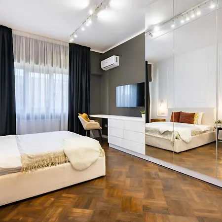 Apartment Elegant Two Bedrooms *