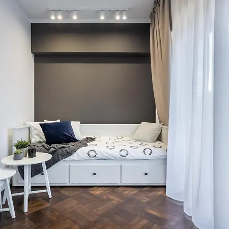 Elegant Two Bedrooms * Bucharest