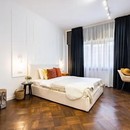 Elegant Two Bedrooms *